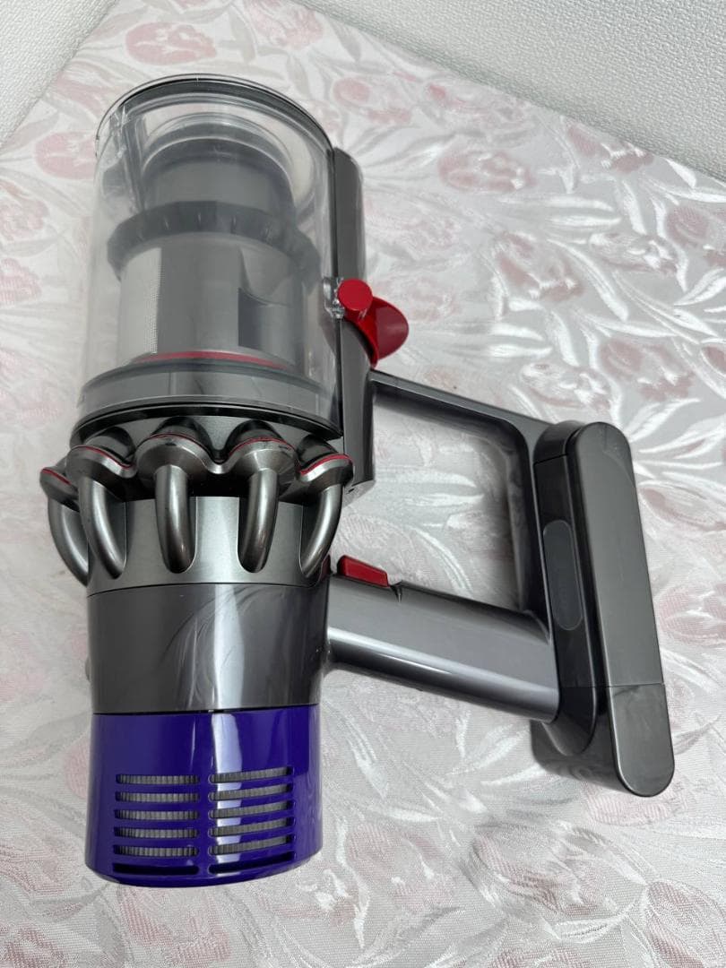 D109【分解洗浄済】ダイソン dyson v10 sv12 掃除機 作動品 - メルカリ