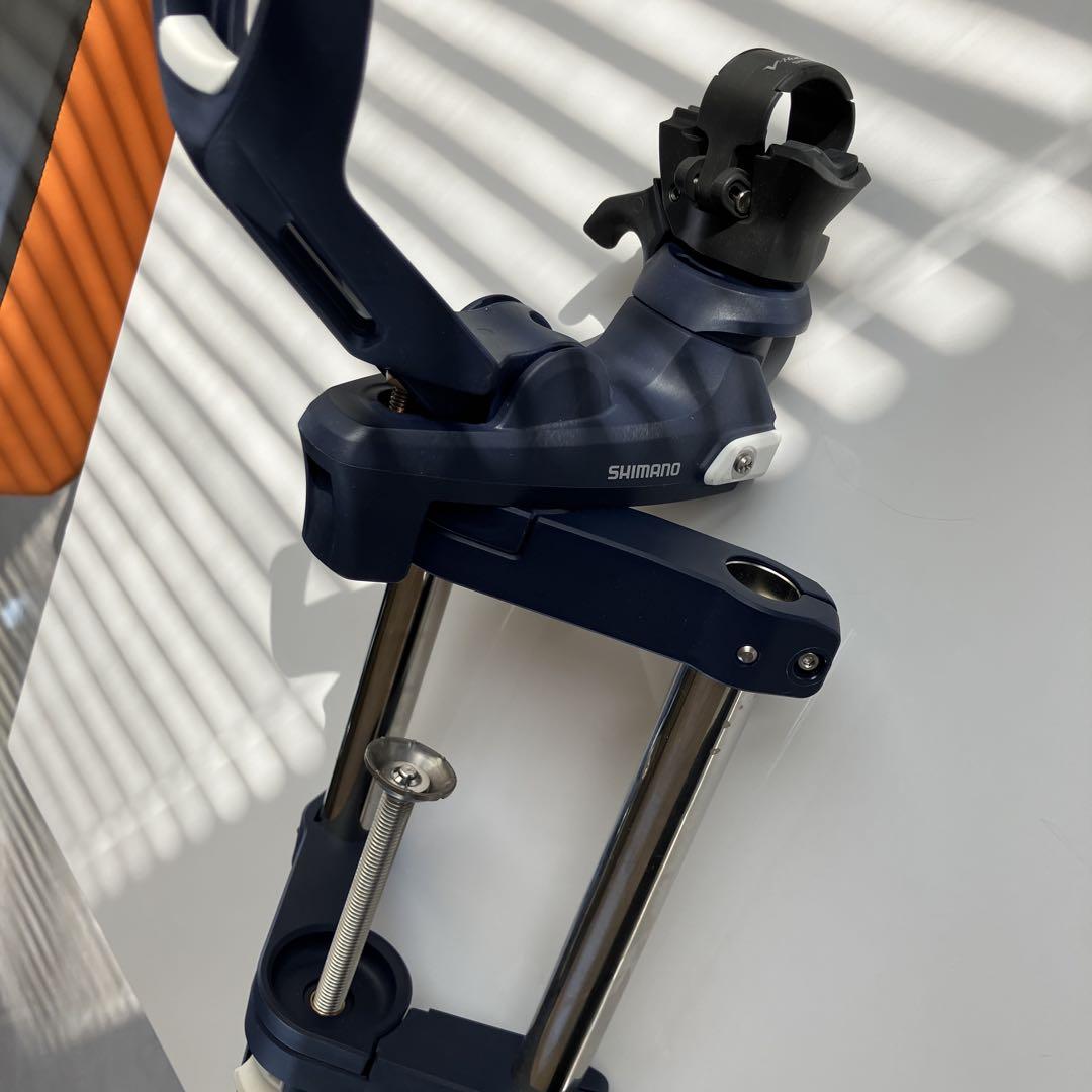 SHIMANO 固定クランプ 青
