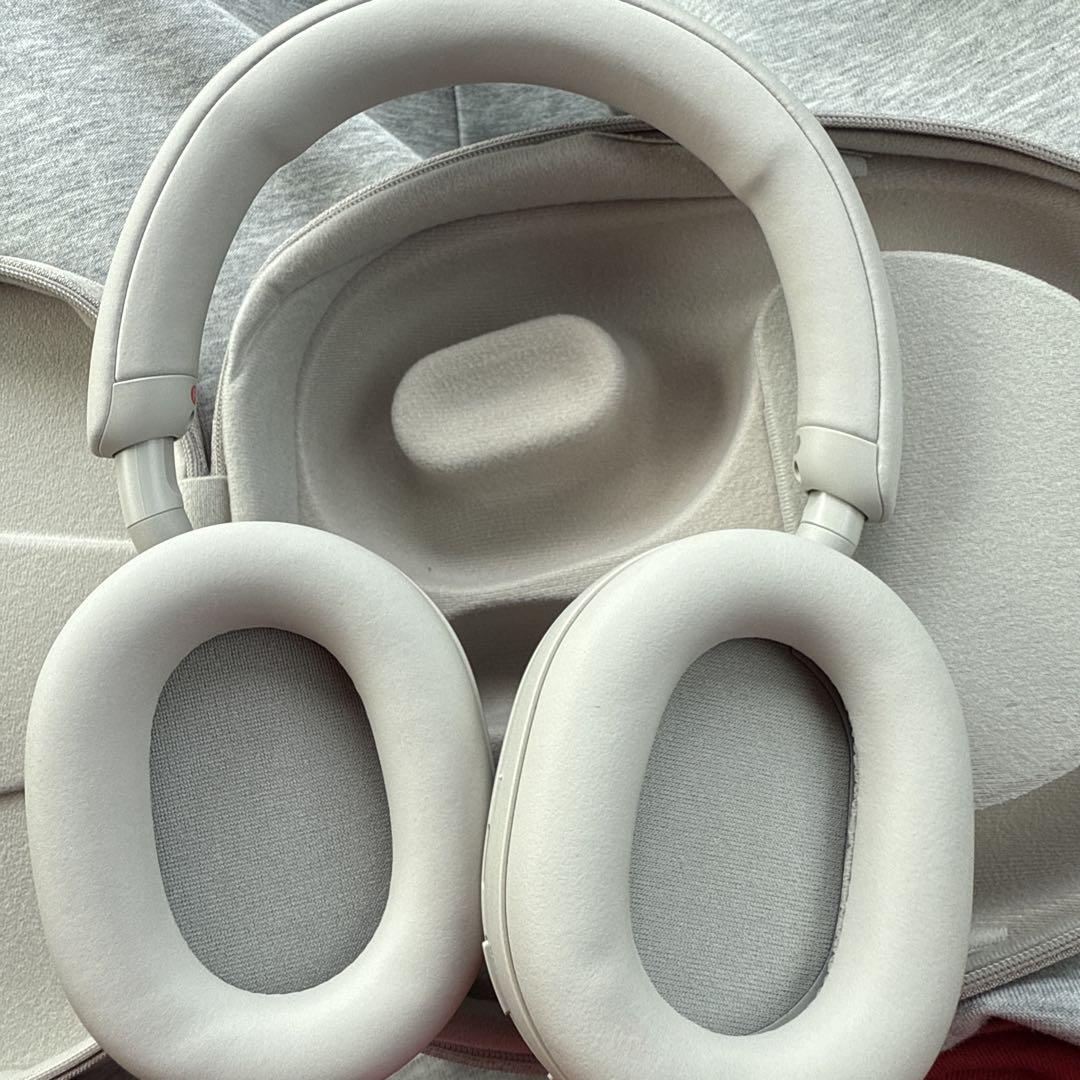 sonyヘッドホンwh-1000xm5