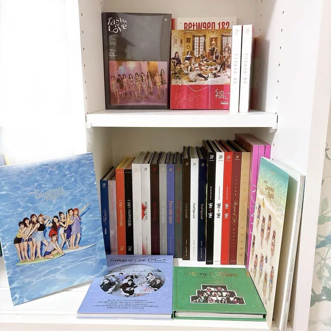 Twice アルバム CD まとめ売り 36点セット TWICE アルバム まとめ売り cd 30冊 セット 期間限定8月3日 出品