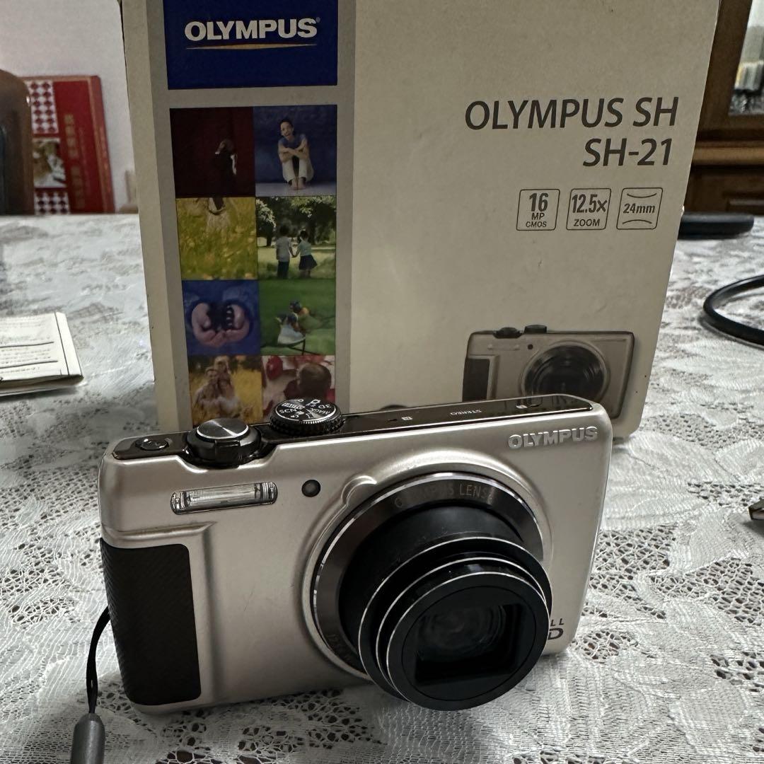 OLYMPUS デジタルカメラ　SH-21
