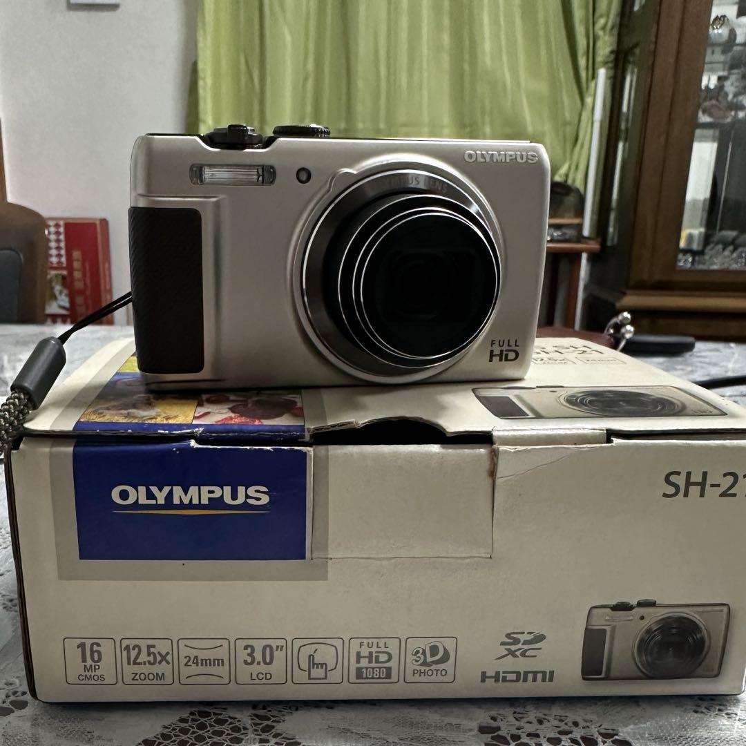 OLYMPUS デジタルカメラ　SH-21