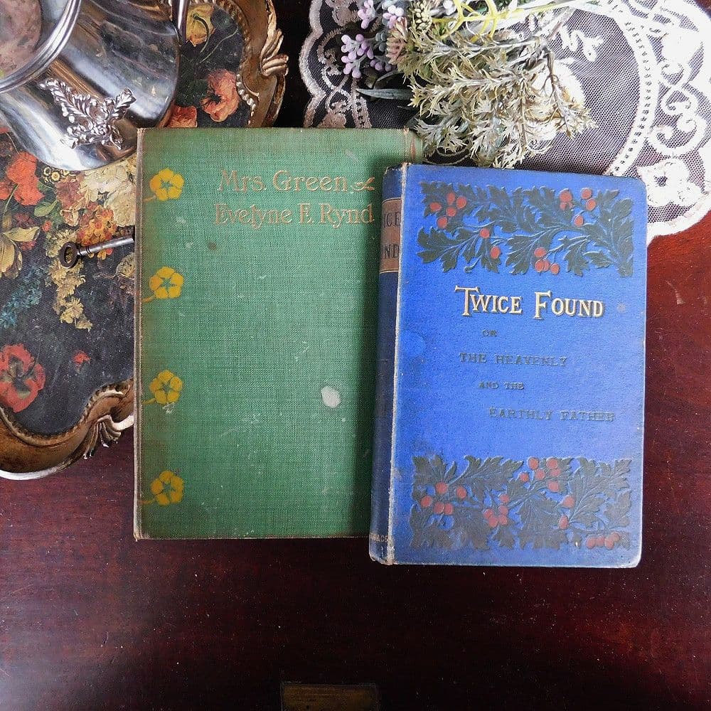 :*゜19世紀～20世紀初頭　英国のボタニカル洋書2冊セット　シャビー　花柄　イ