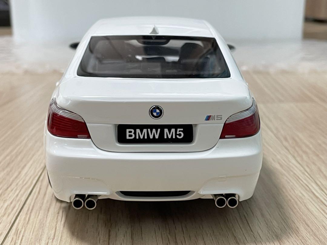 BMW M5 Sedan 京商 1/18