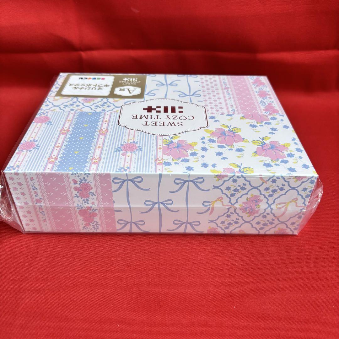 4点まとめ　ILLIT　エニマイくじ　オリジナルギフトボックス　MOKA セット ILLIT エニマイくじ まとめ売り オリジナルギフトボックス