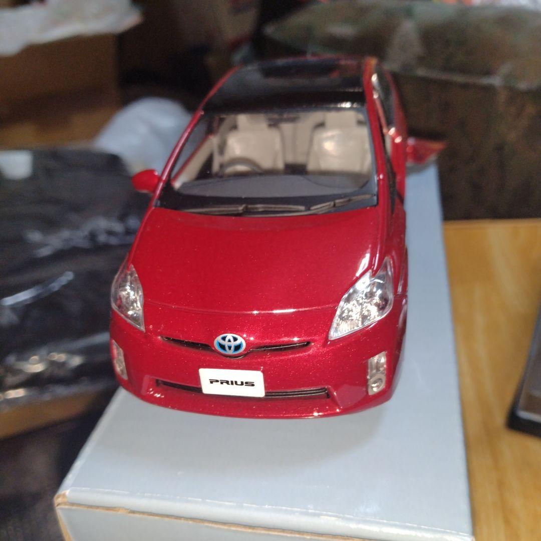 トヨタ プリウス ミニカー 3台セット