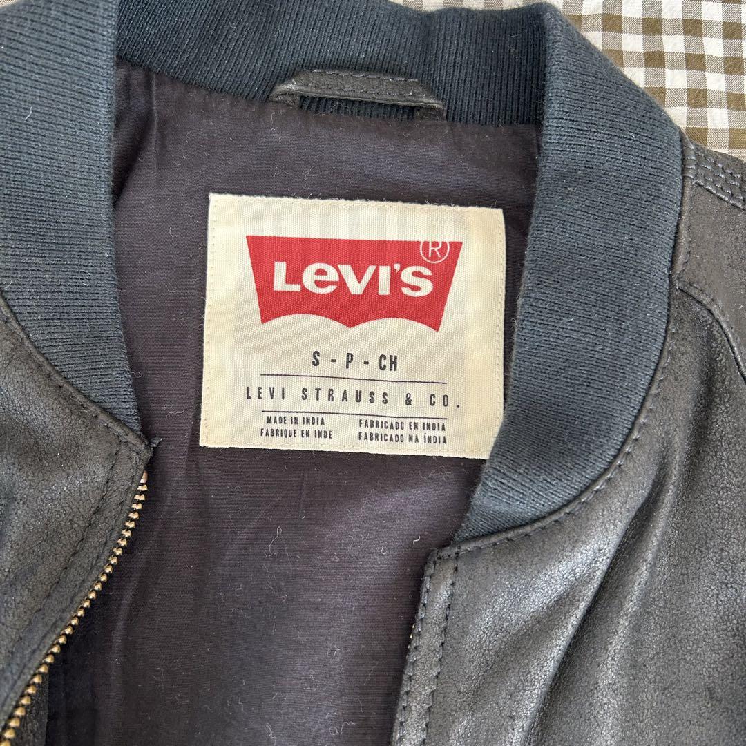 送料込 リーバイス 革ジャン ジャケット
