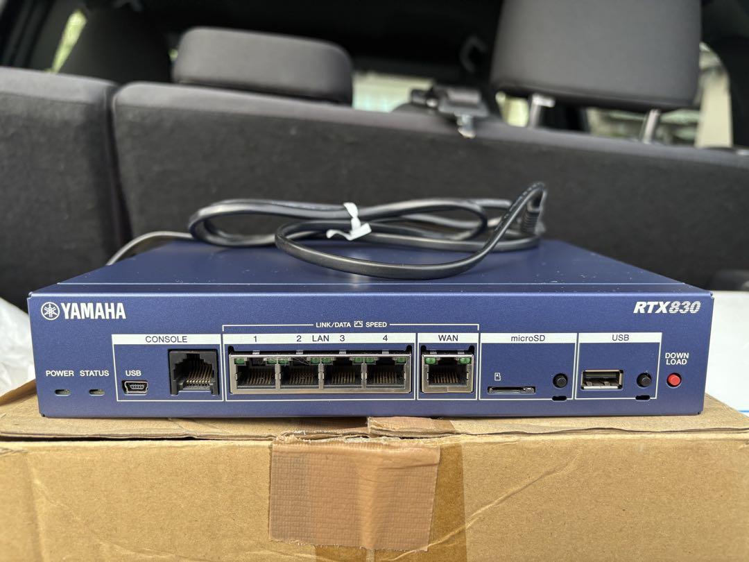 YAMAHA RTX830 スイッチングハブ YAMAHA RTX830 ルーター スイッチングハブ