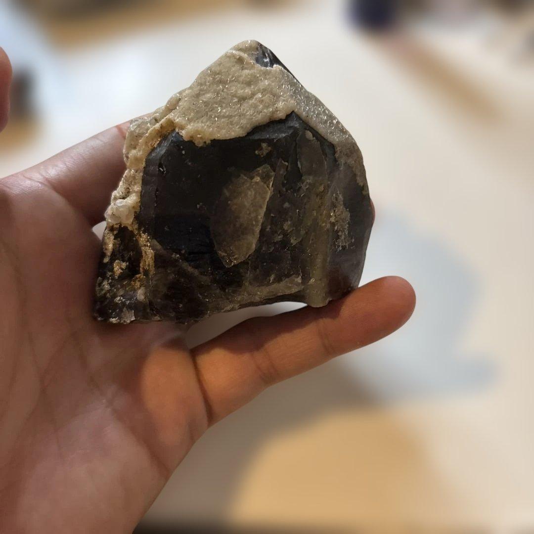 悪いの吸ってくれる！モリオンたん原石！すんごい吸う！