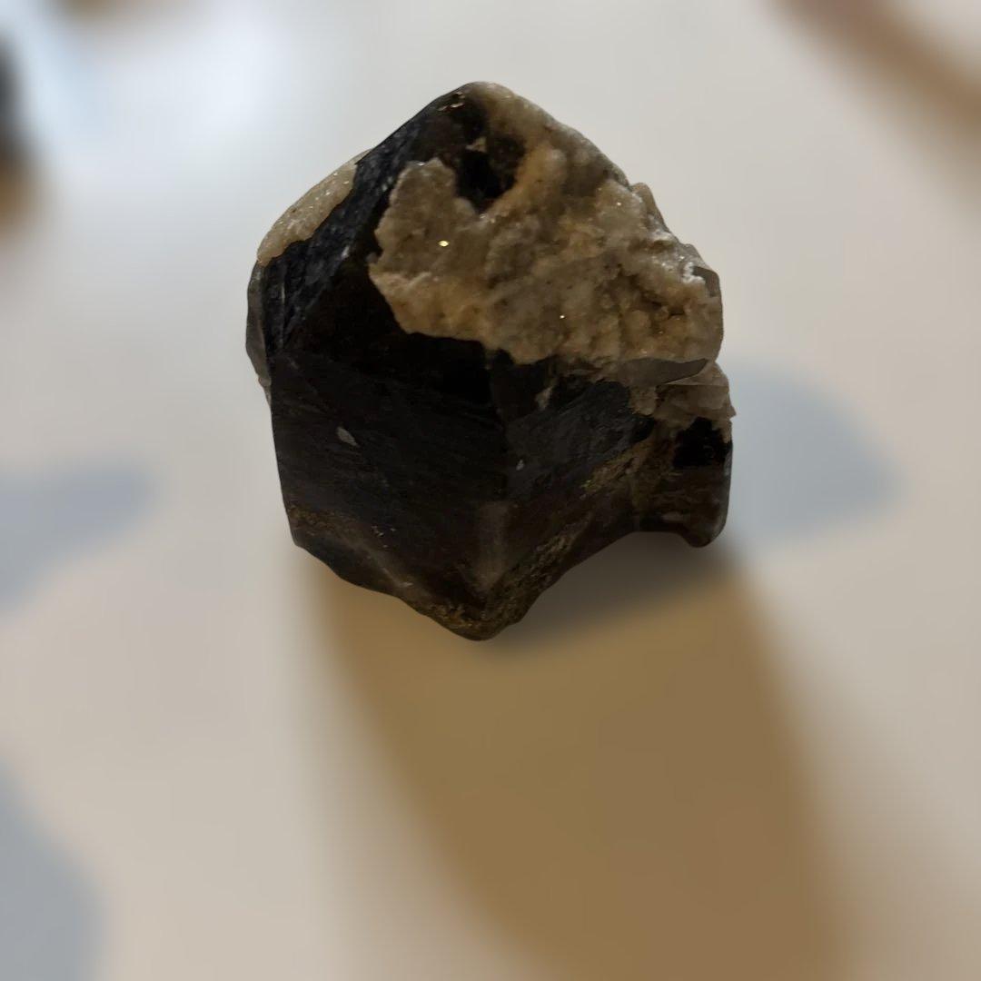 悪いの吸ってくれる！モリオンたん原石！すんごい吸う！