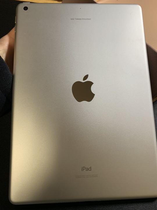 正規品低価 iPad シルバー セット jbWOZ-m41617594403 7 世代128GB 最新作100%新品
