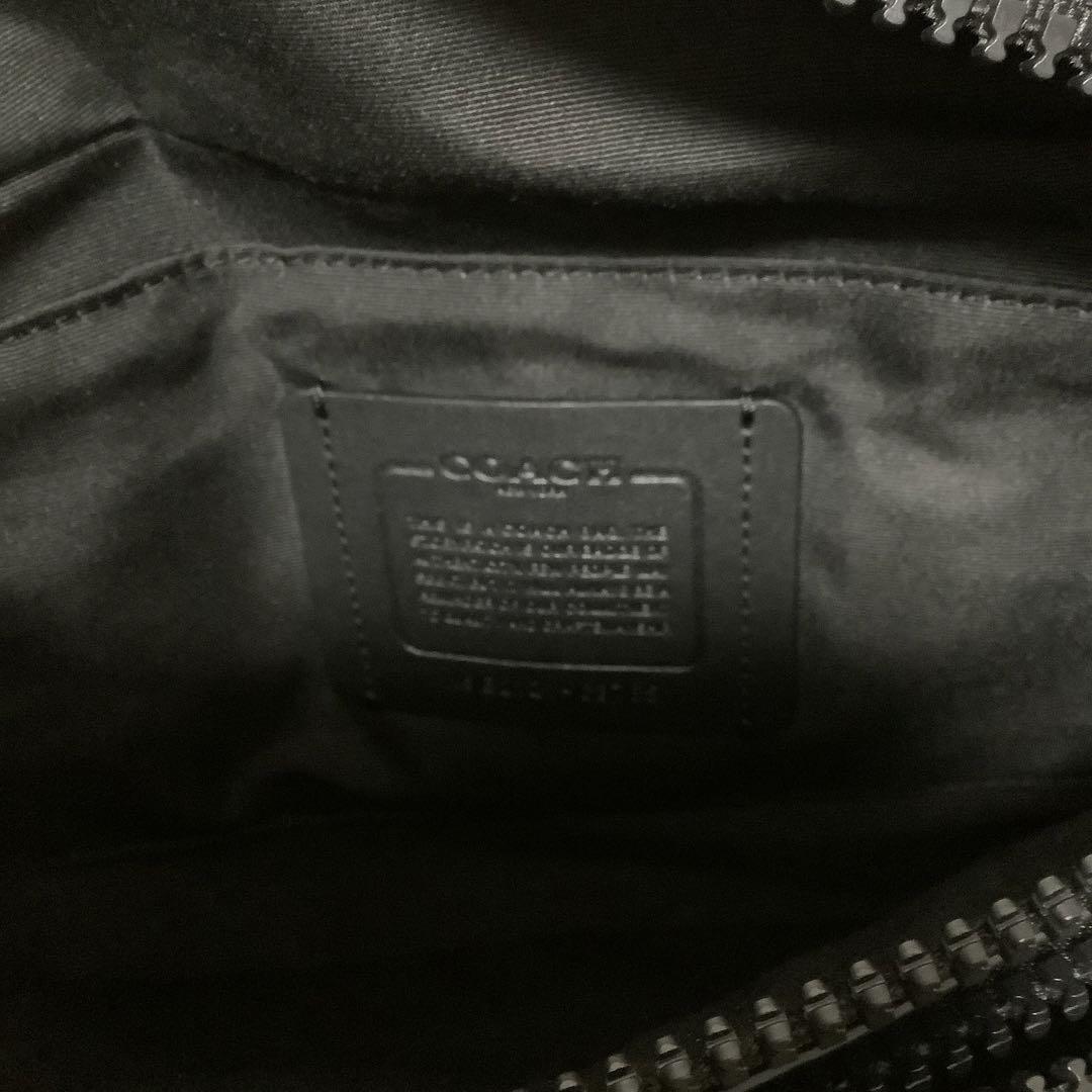 COACH ボディバッグ・ウエストポーチ ブラック　美品
