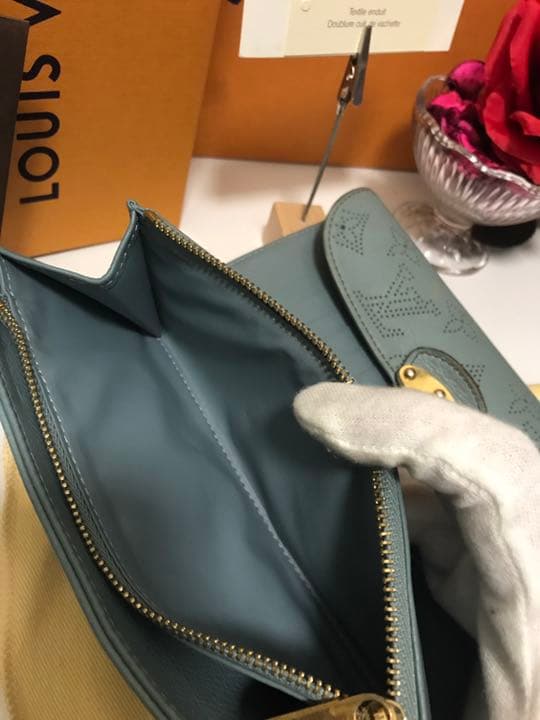 ❣️ルイヴィトン❣️マヒナ ポルトフォイユアメリア ブルーシエル 長