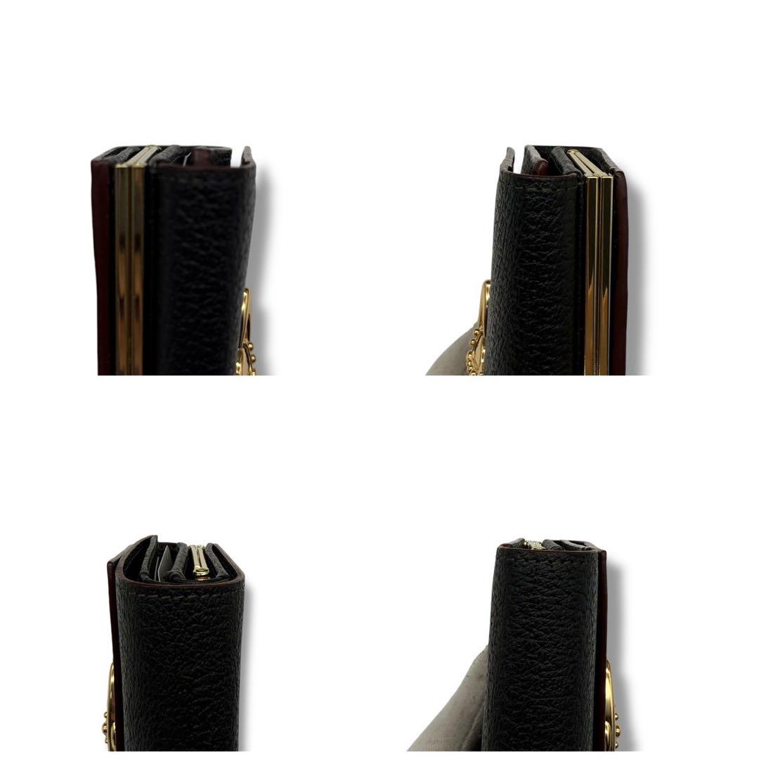 933