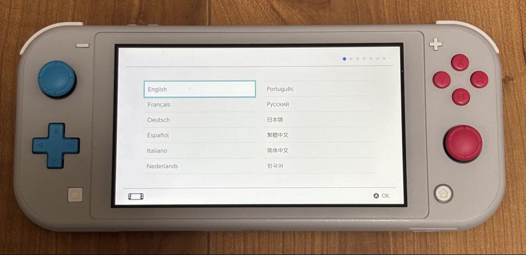 Nintendo Switch Lite ポケモンデザイン