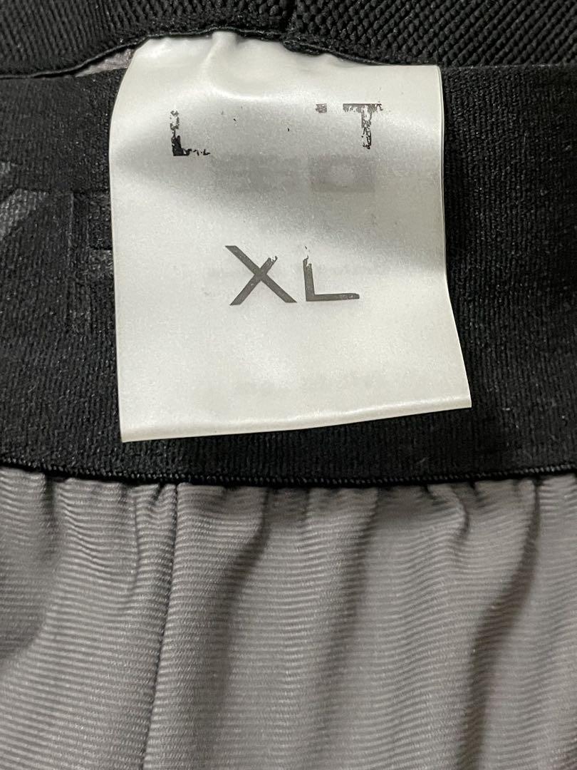 LYFT GÝM STRETCH SHORTS - D.GREY XLサイズ