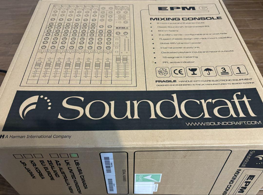 Soundcraft EPM 6 アナログミキサー
