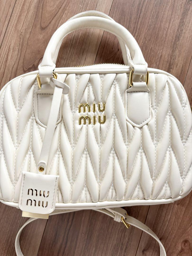 miu miu バッグ