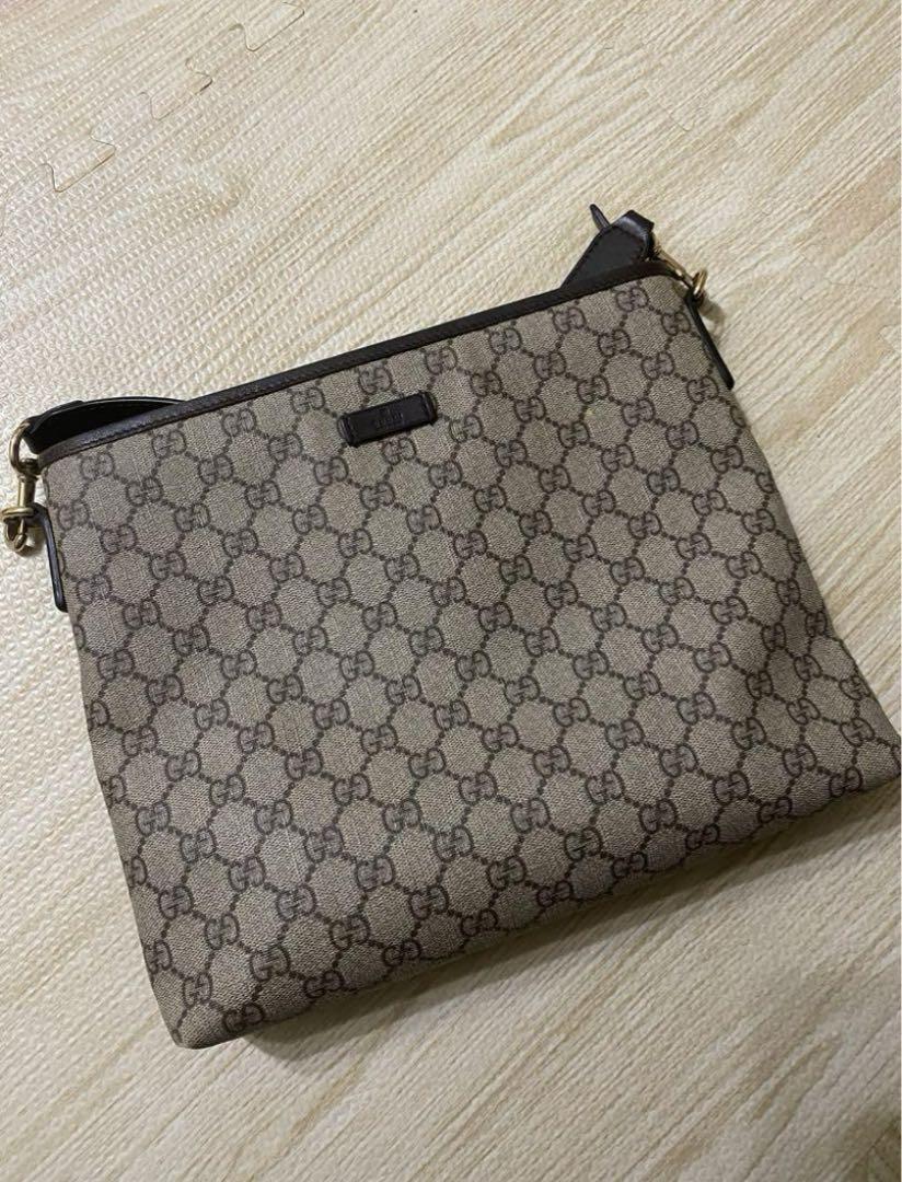 Louis Vuitton　モノグラム　ポーチ Louis Vuitton モノグラムポーチ