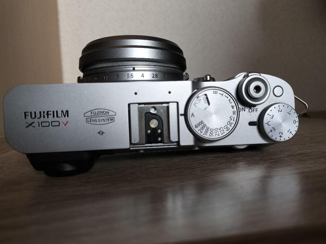 富士フイルム fujifilm x100v シルバー新しい
