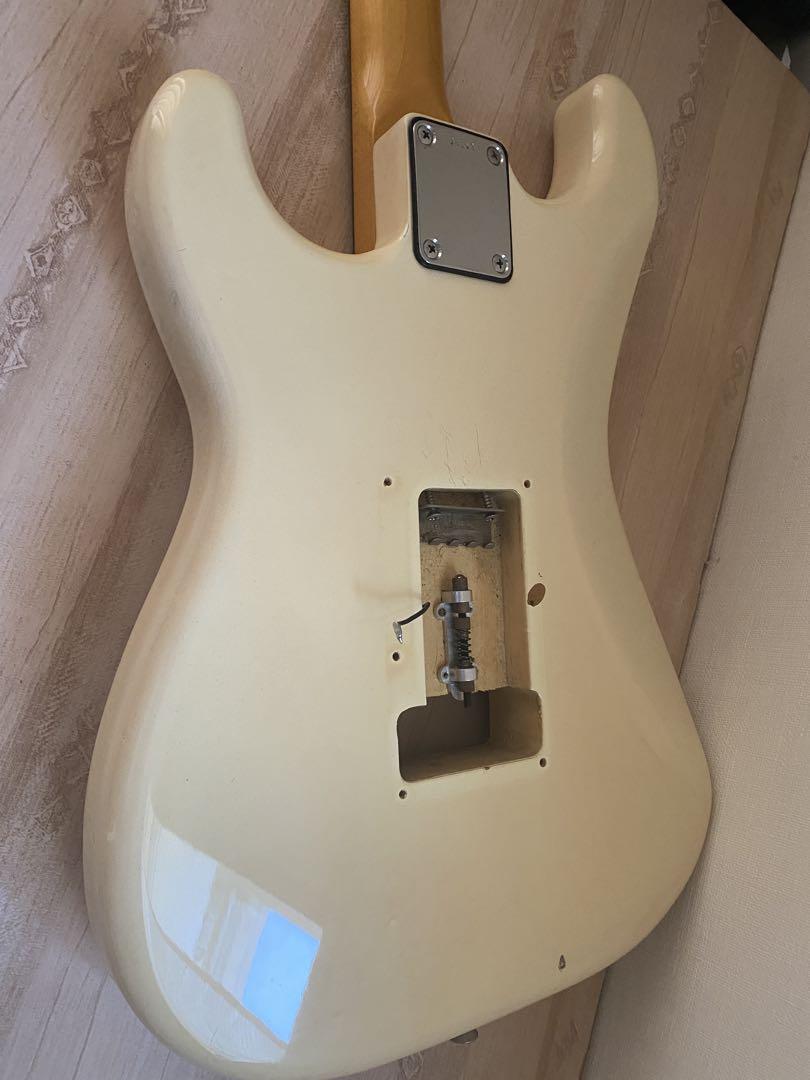 ジャンク　ストラトキャスター　メーカー不明　fenderではない