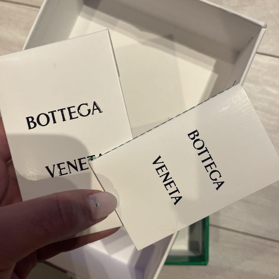 iPhoneアクセサリー BOTTEGA VENETA iPhone15pro