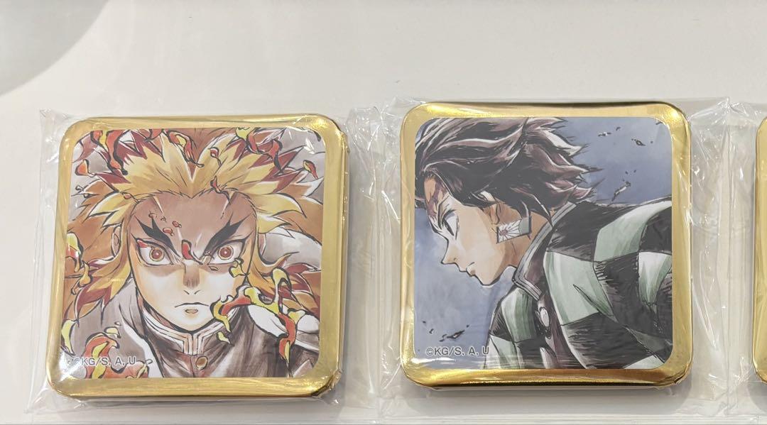 鬼滅 ダイニング くじ ufotable 煉獄 炭治郎 缶バッジ 無限列車