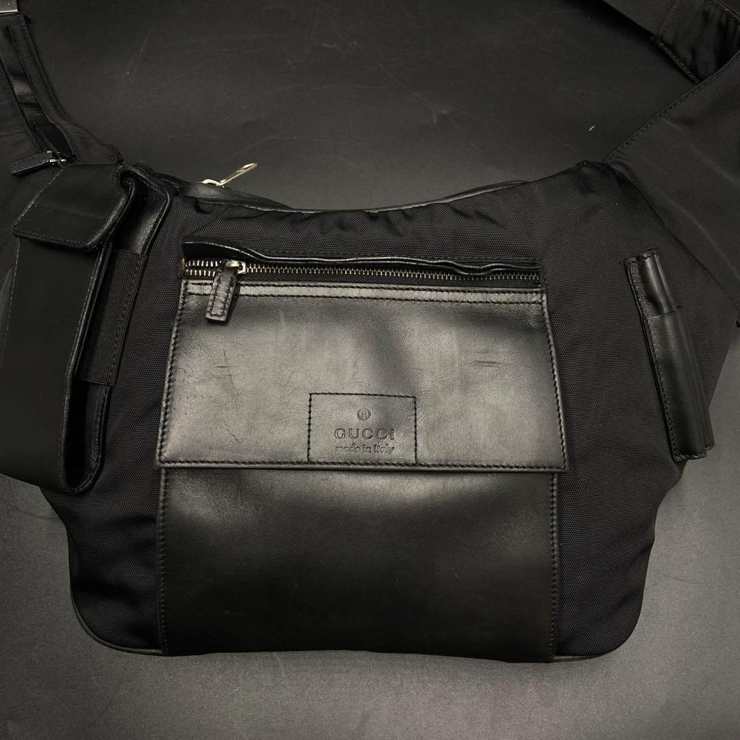 グッチ ウエストバッグ ショルダー ブラック レザー キャンバス グッチ ウエストバッグ ショルダー ブラック レザー キャンバス