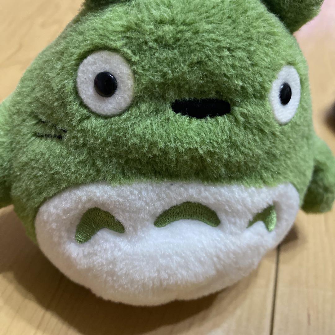 となりのトトロ　ビッグぬいぐるみ　中トトロ　2点セット