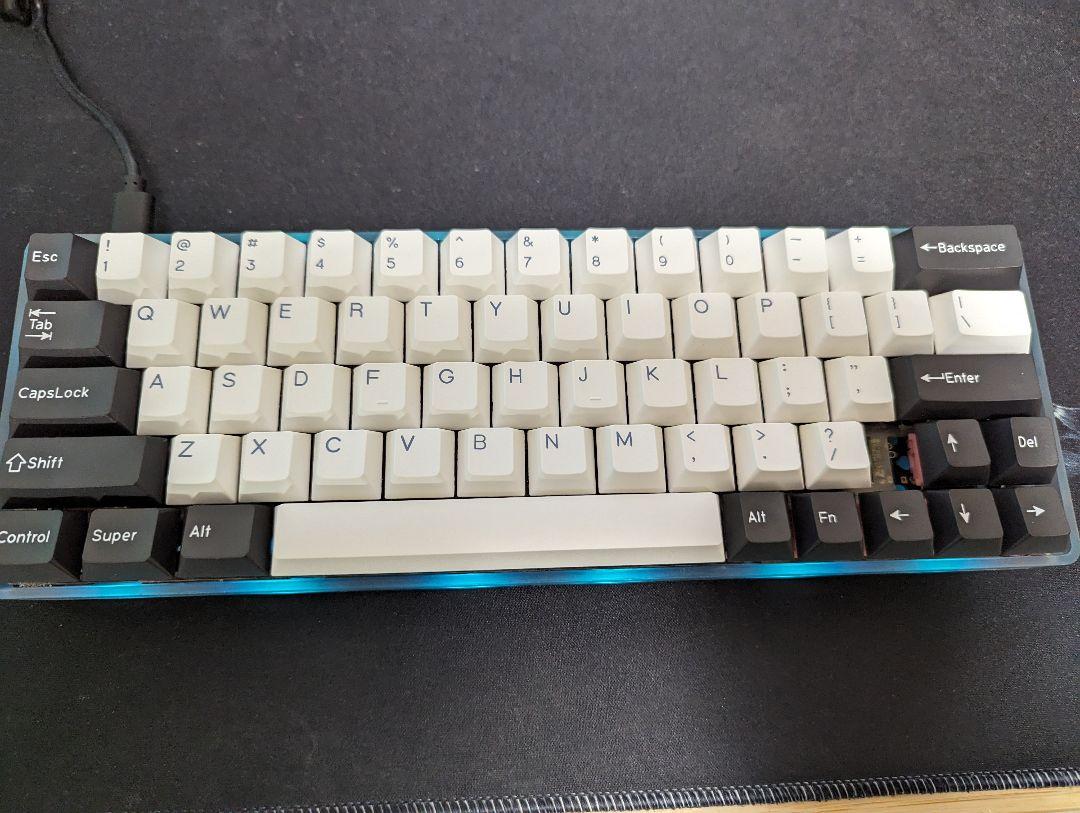 ゲーミング キーボード 静音 60%レイアウト