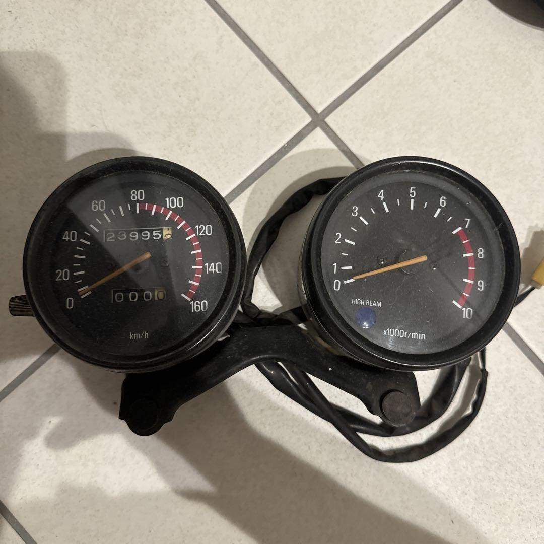 YAMAHA　SR400（初期型）メーター
