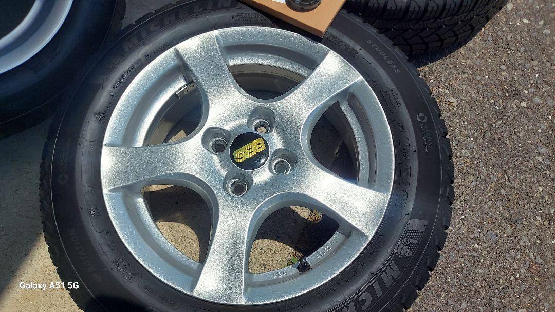 1*0様 ボルベットタイプF 15×6J+40　4/100 ミシュラン175/6