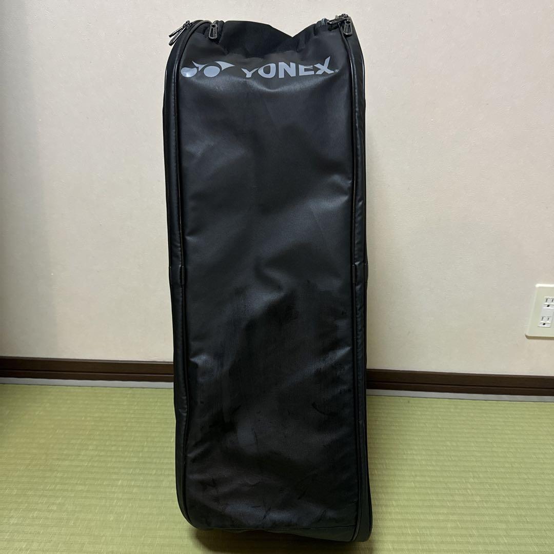 YONEX テニスバック　GEOBREAK 70v