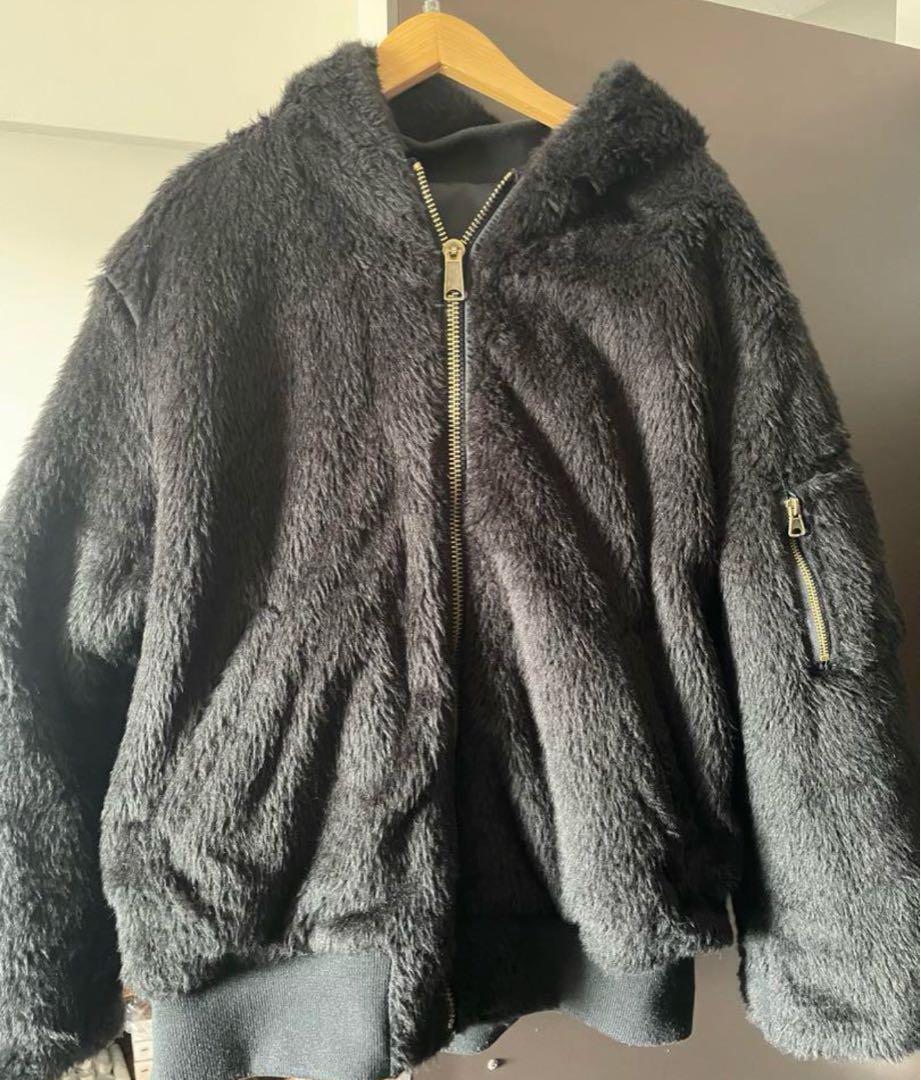 岩田剛典着用 supreme faux fur reversible ma-1