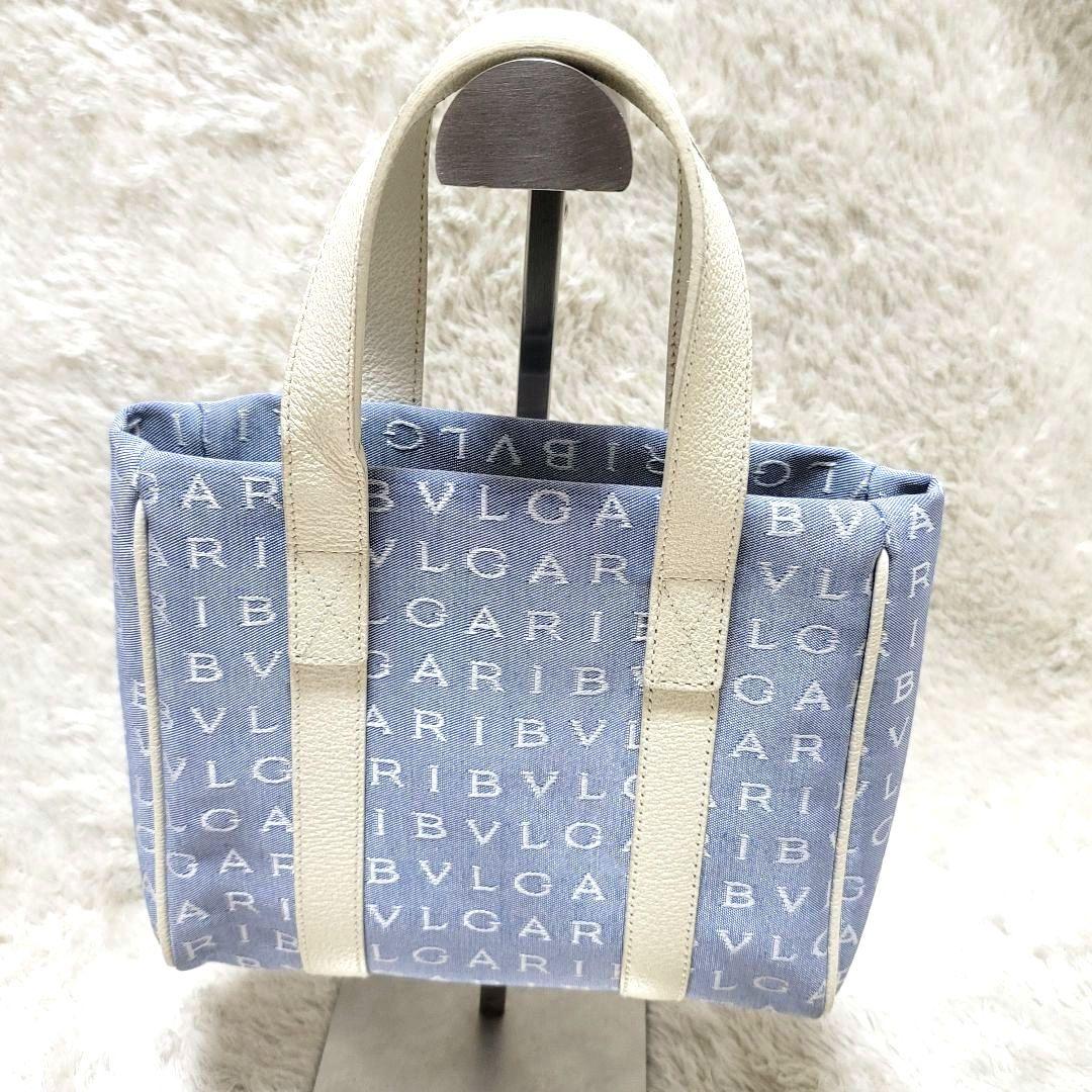 美品 ブルガリ ロゴマニア ミニトートバッグ ブルー オフホワイト