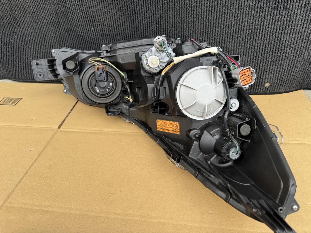 スバル レガシィBR9 BM9 純正HID ヘッドライト 左右セット