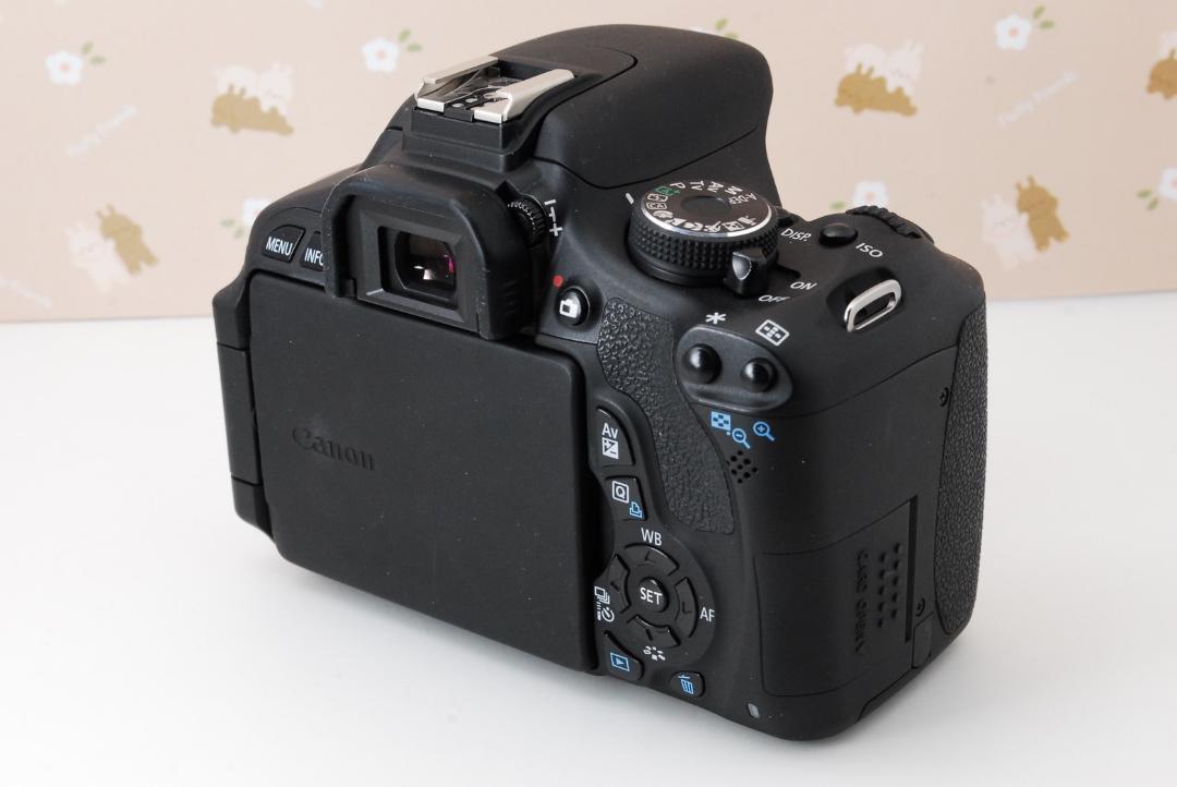美品❤️ショット極少❤️Canon eos Kiss X5❤️スマホ転送❤️高性能カメラ
