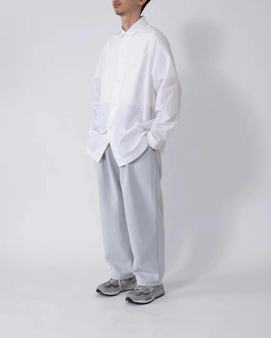 【極美】24SS テアトラ　カートリッジシャツ　パッカブル　Navy4 極美】24SS テアトラ カートリッジシャツ パッカブル Navy4