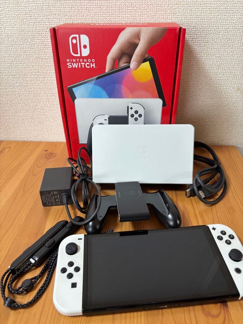 Nintendo Switch (有機ELモデル) ホワイト本体
