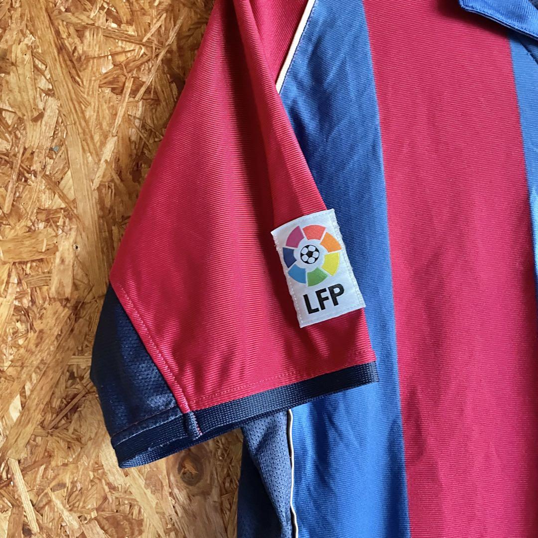 NIKE 01/02 FCバルセロナ 襟付き ゲームシャツ サッカーシャツ