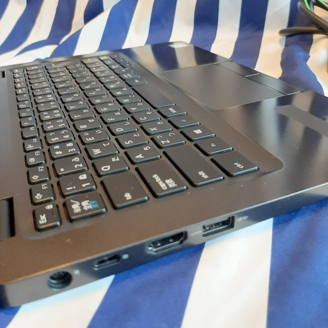 Latitude i7