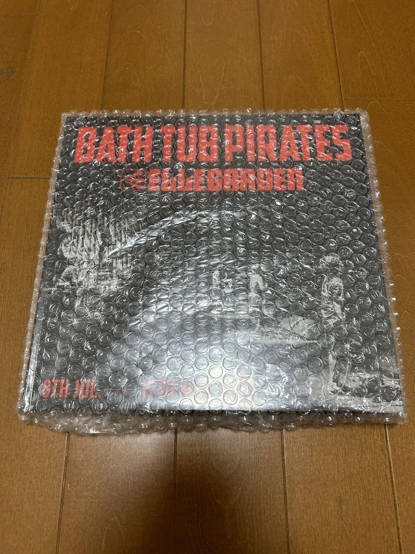 Amazon.co.jp: エルレガーデン写真集 Bath tub pirates ellegarden : おもちゃ