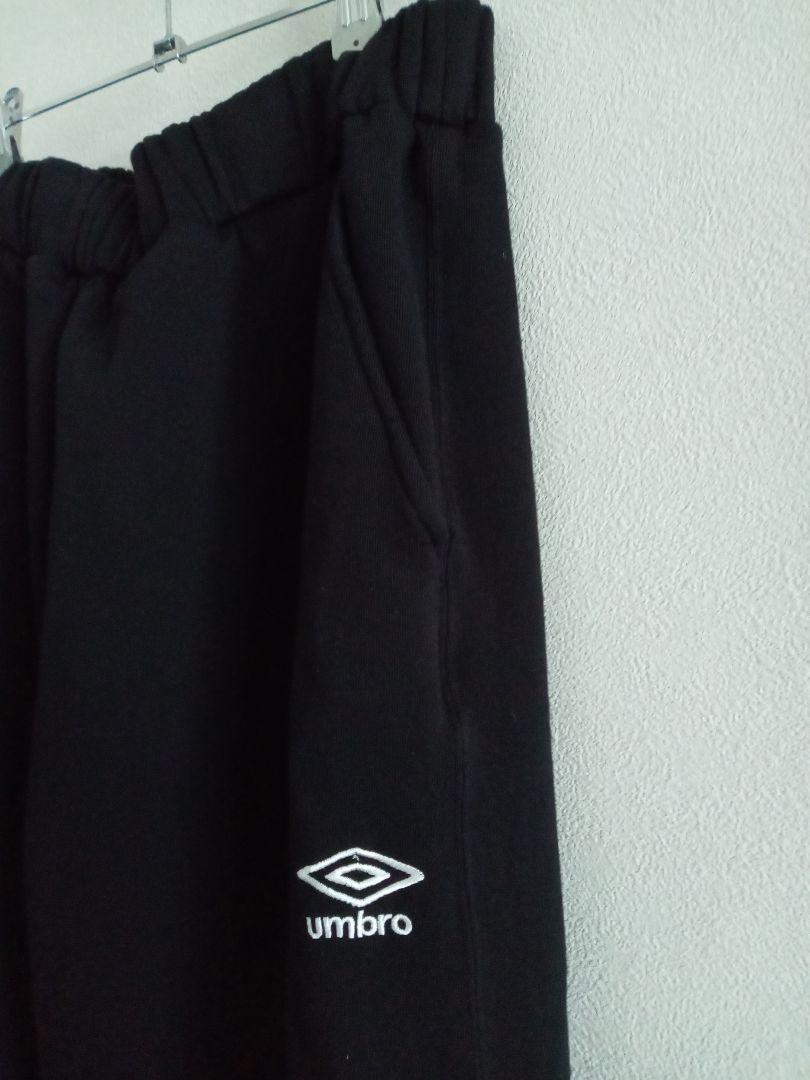 UMBRO ワンポイントロゴ刺繍