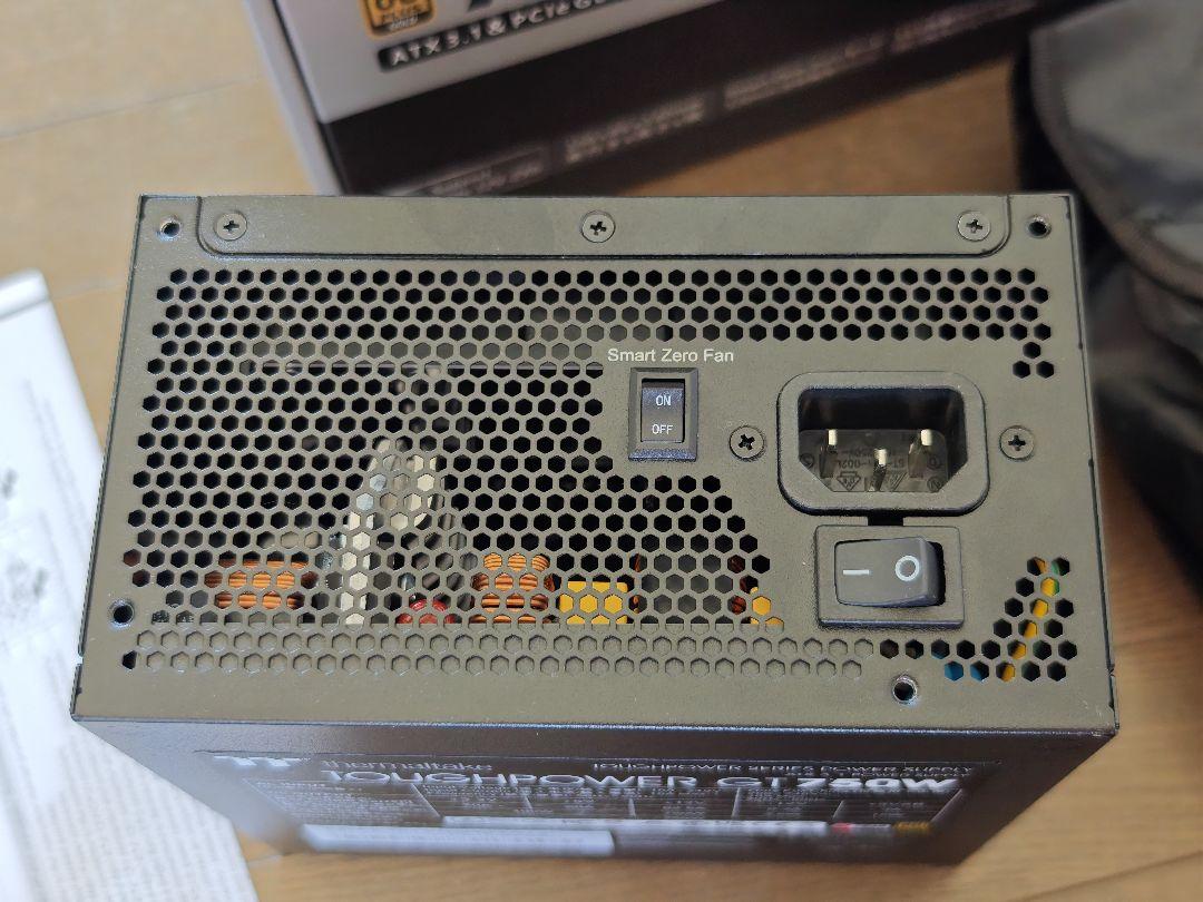 専用　Thermaltake Toughpower GT 750W 電源ユニット