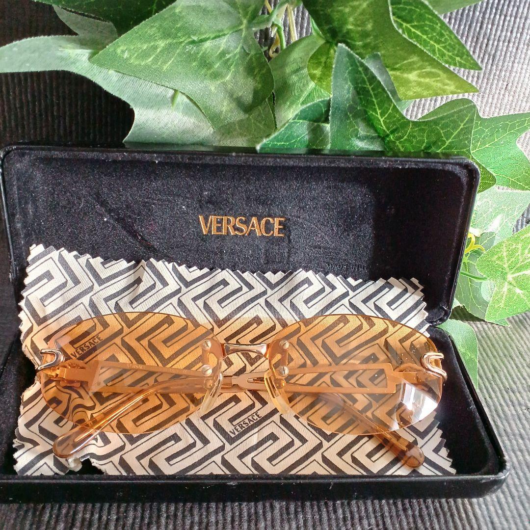 VERSACE サングラス 小物