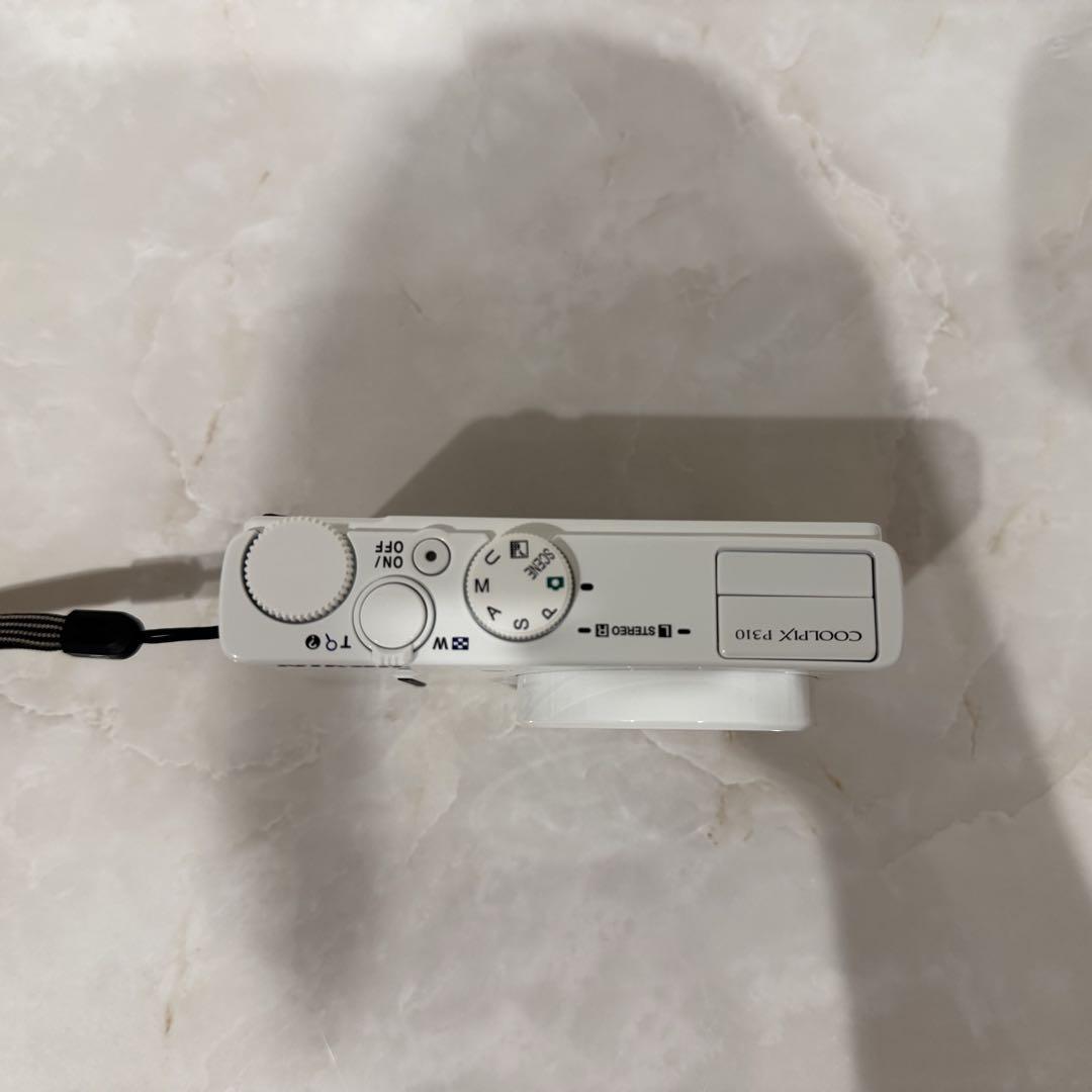 ニコン クールピクスP310 コンパクトデジタルカメラ ホワイト
