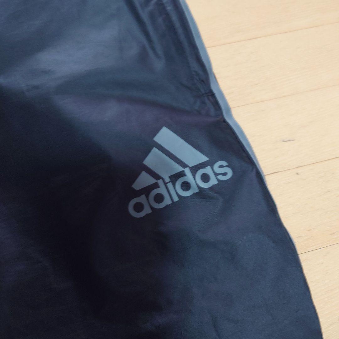 adidas ブラック ピステ