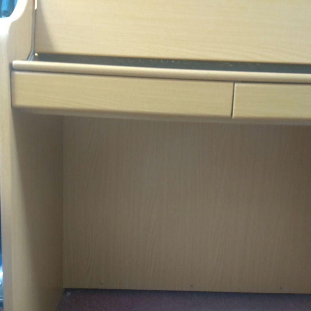 ライティングデスク　学習机　 ライト付き　書棚