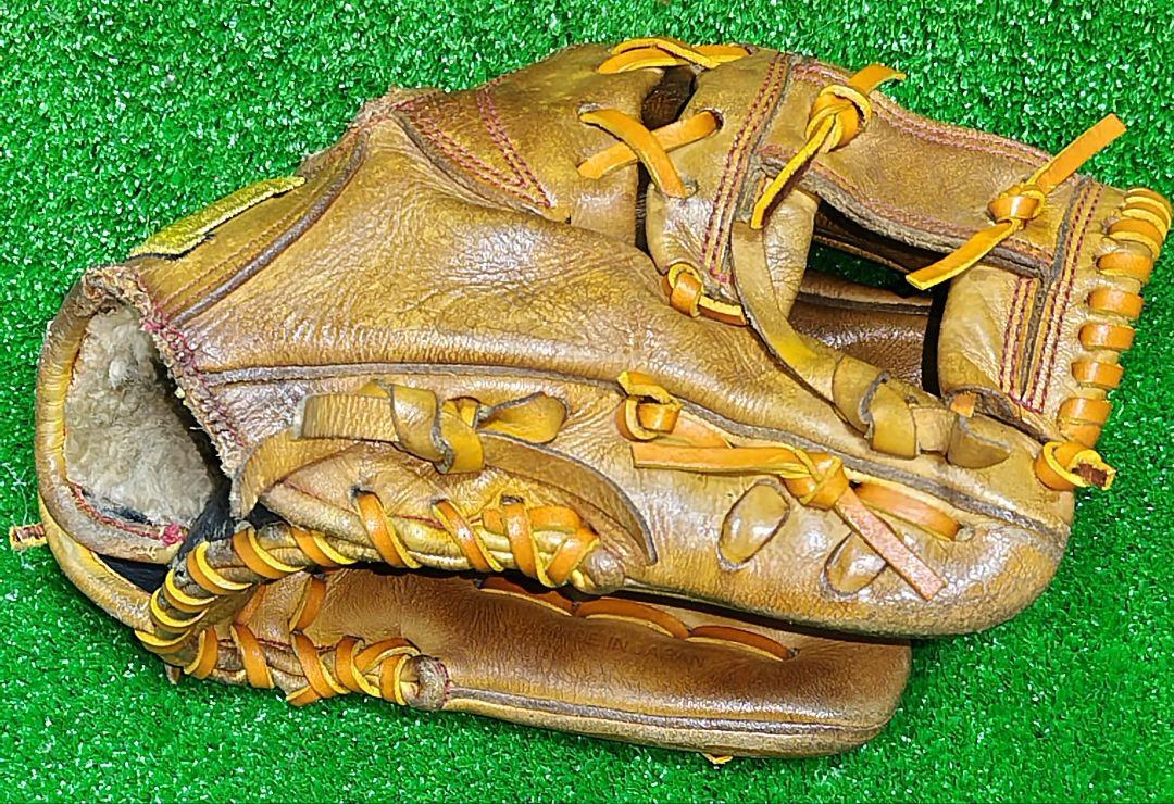 野球グローブ　一般硬式グラブ　ハイゴールド
