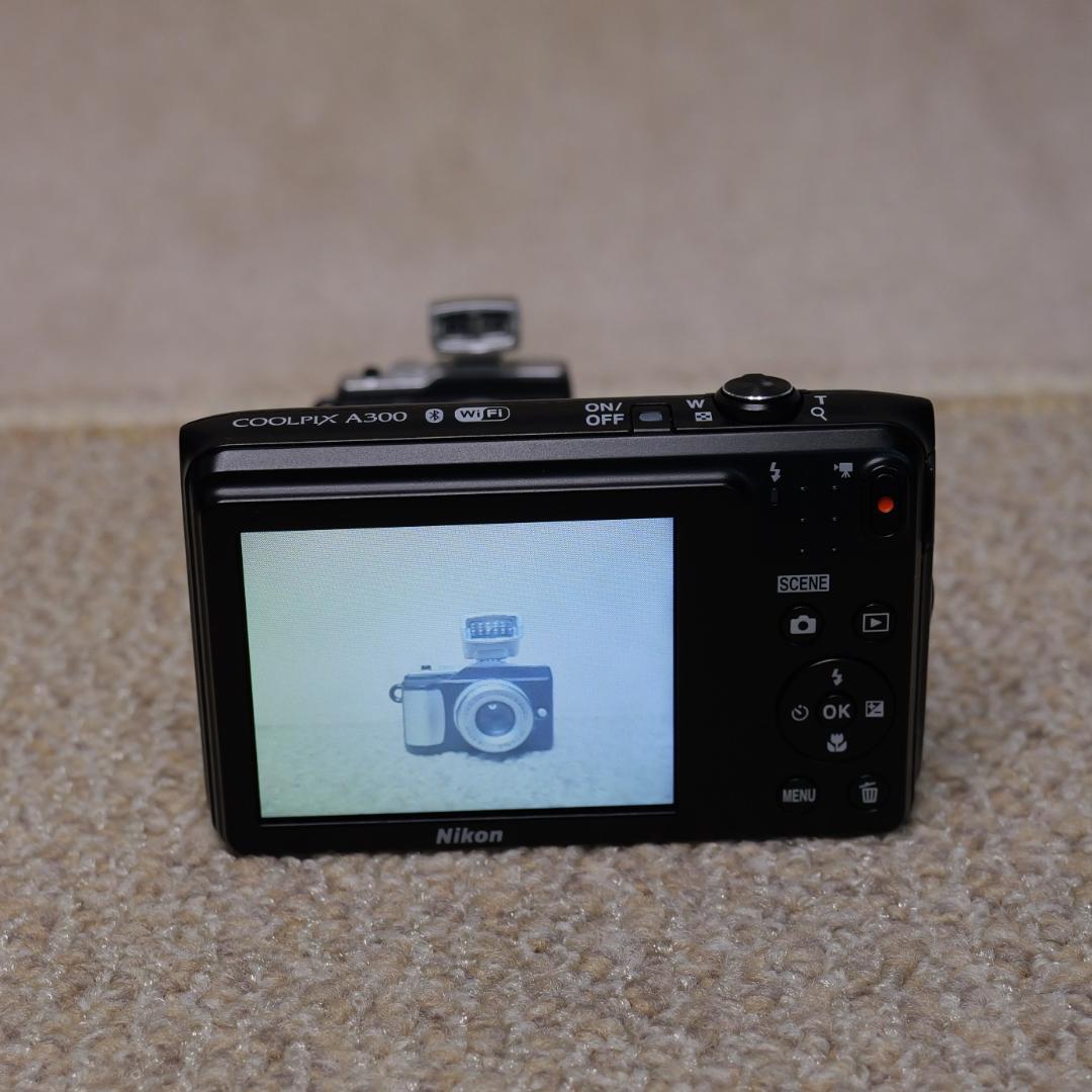 【1257】Wi-Fi対応 Nikon COOLPIX A300（ブラック）美品